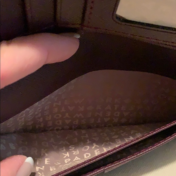 Burgundy Kate Spade ♠️ Wallet .....$115 - Picture 4 of 4
